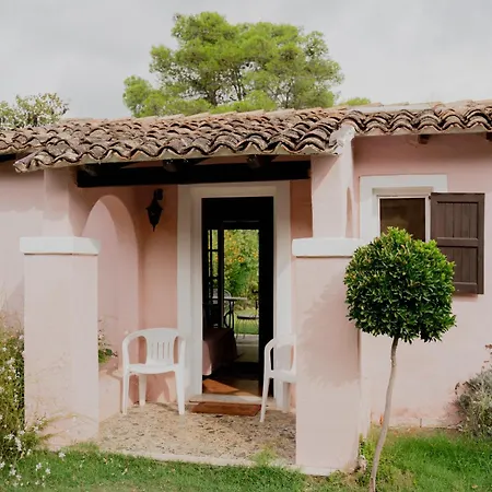 Casa Lucia Pink 2 * Poulades